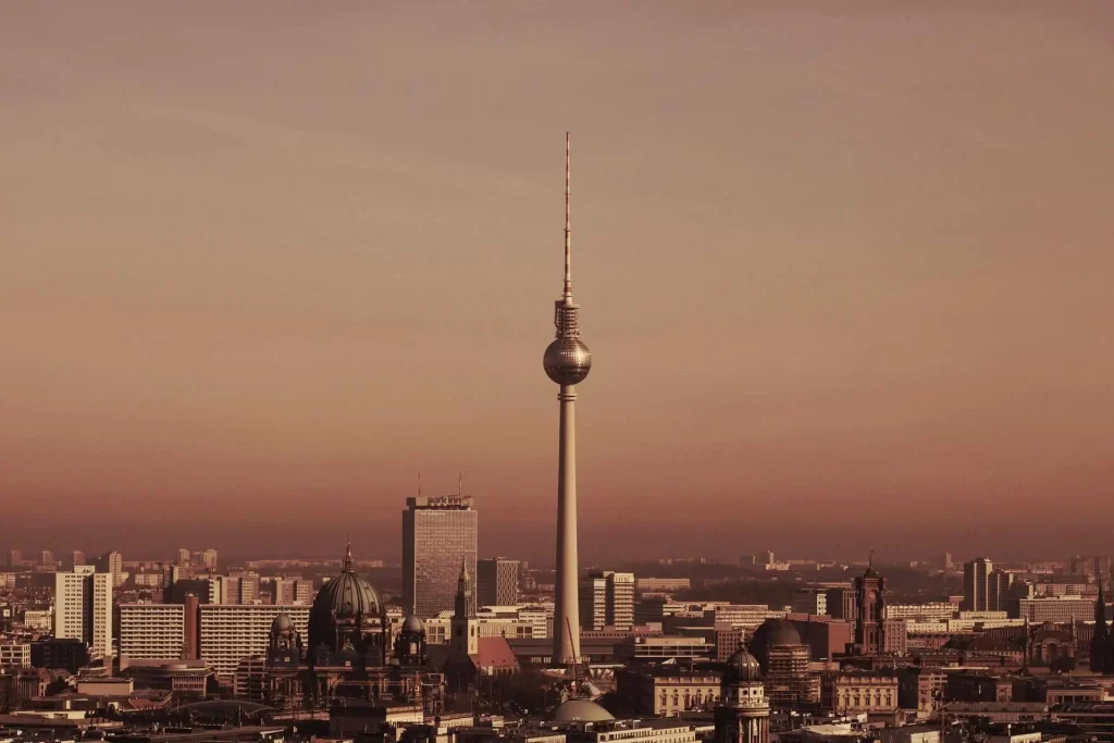 Expat in Berlin facing unexpected relocation challenges and cultural surprises