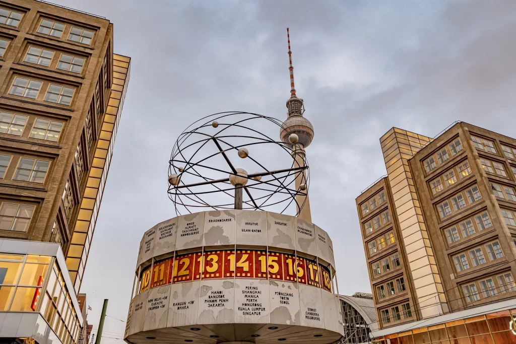 Expats in Berlin completing essential first steps after arrival