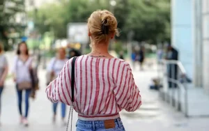 Frustrated expat seeking professional help for Berlin job hunt